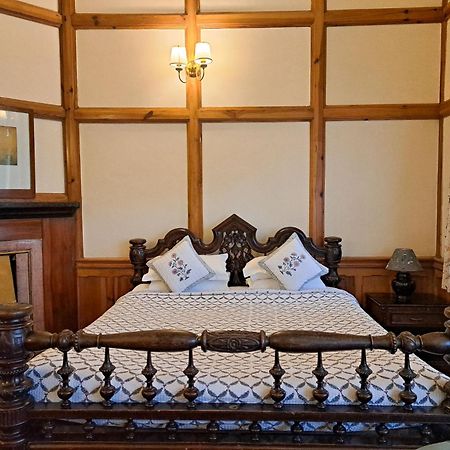 The Heritage Club - Tripura Castle Hotel And Spa Shillong Exteriör bild