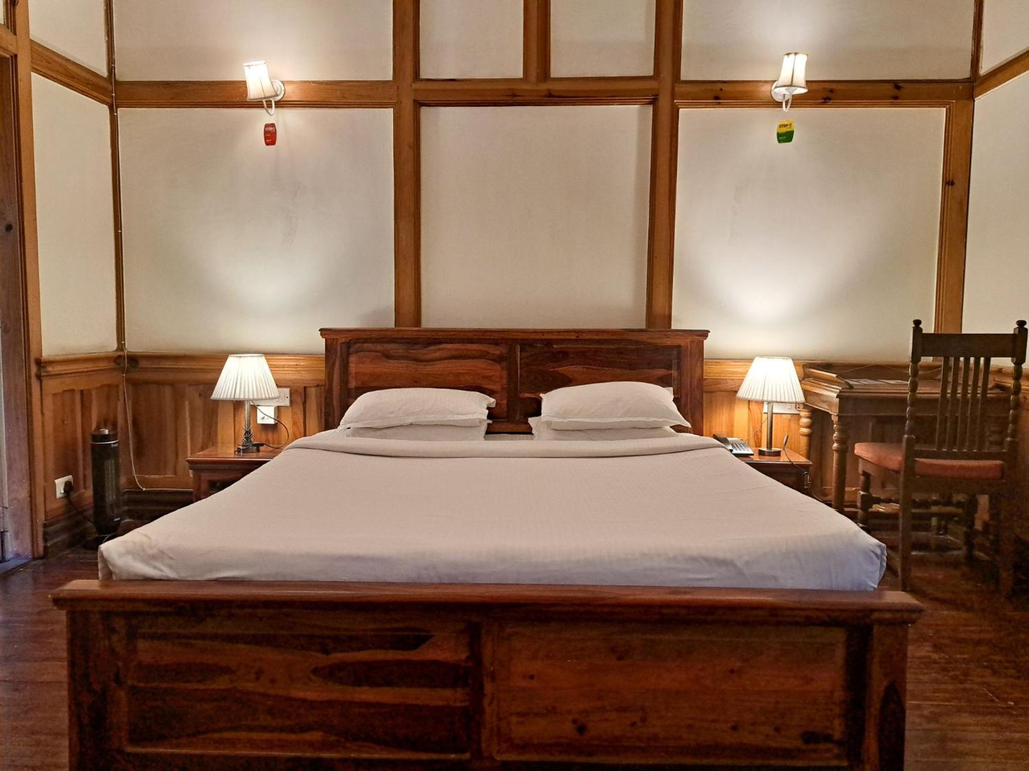 The Heritage Club - Tripura Castle Hotel And Spa Shillong Exteriör bild