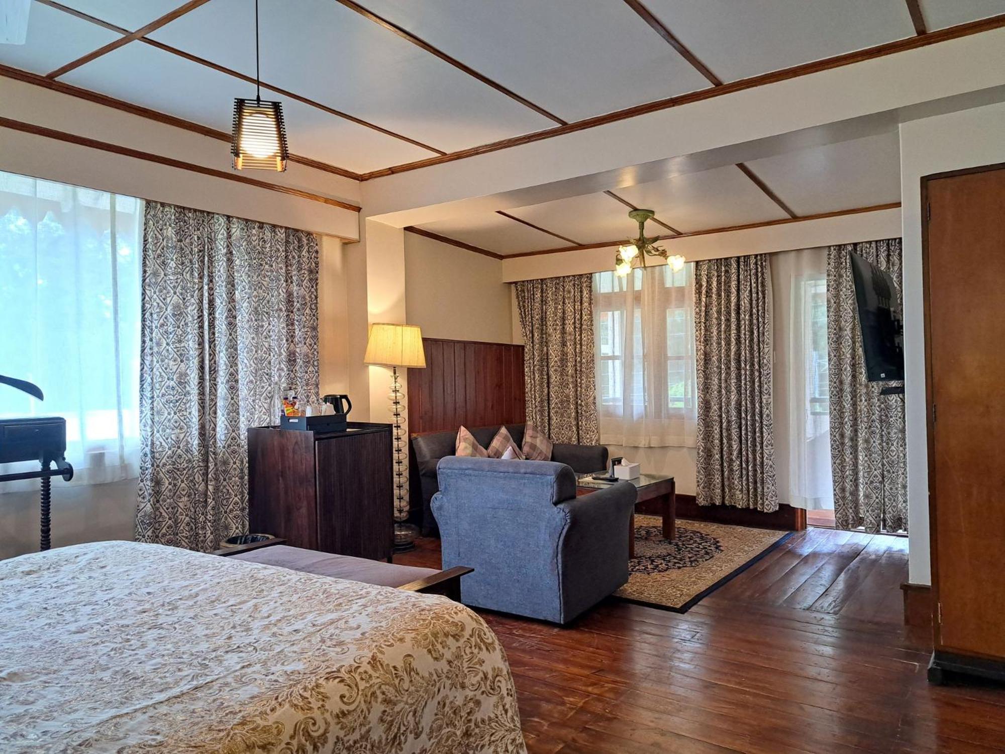 The Heritage Club - Tripura Castle Hotel And Spa Shillong Exteriör bild