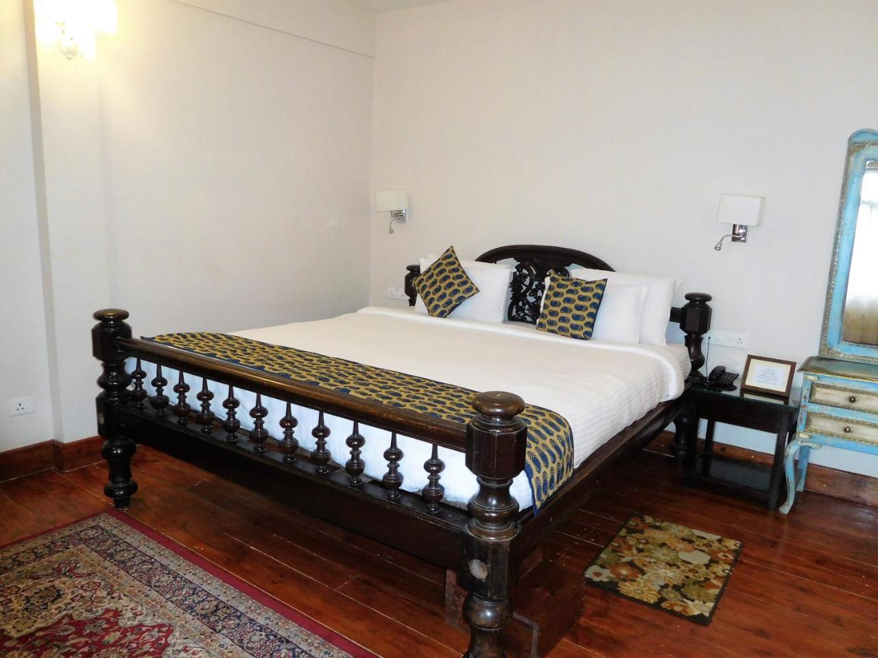 The Heritage Club - Tripura Castle Hotel And Spa Shillong Exteriör bild