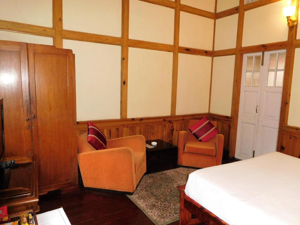 The Heritage Club - Tripura Castle Hotel And Spa Shillong Exteriör bild
