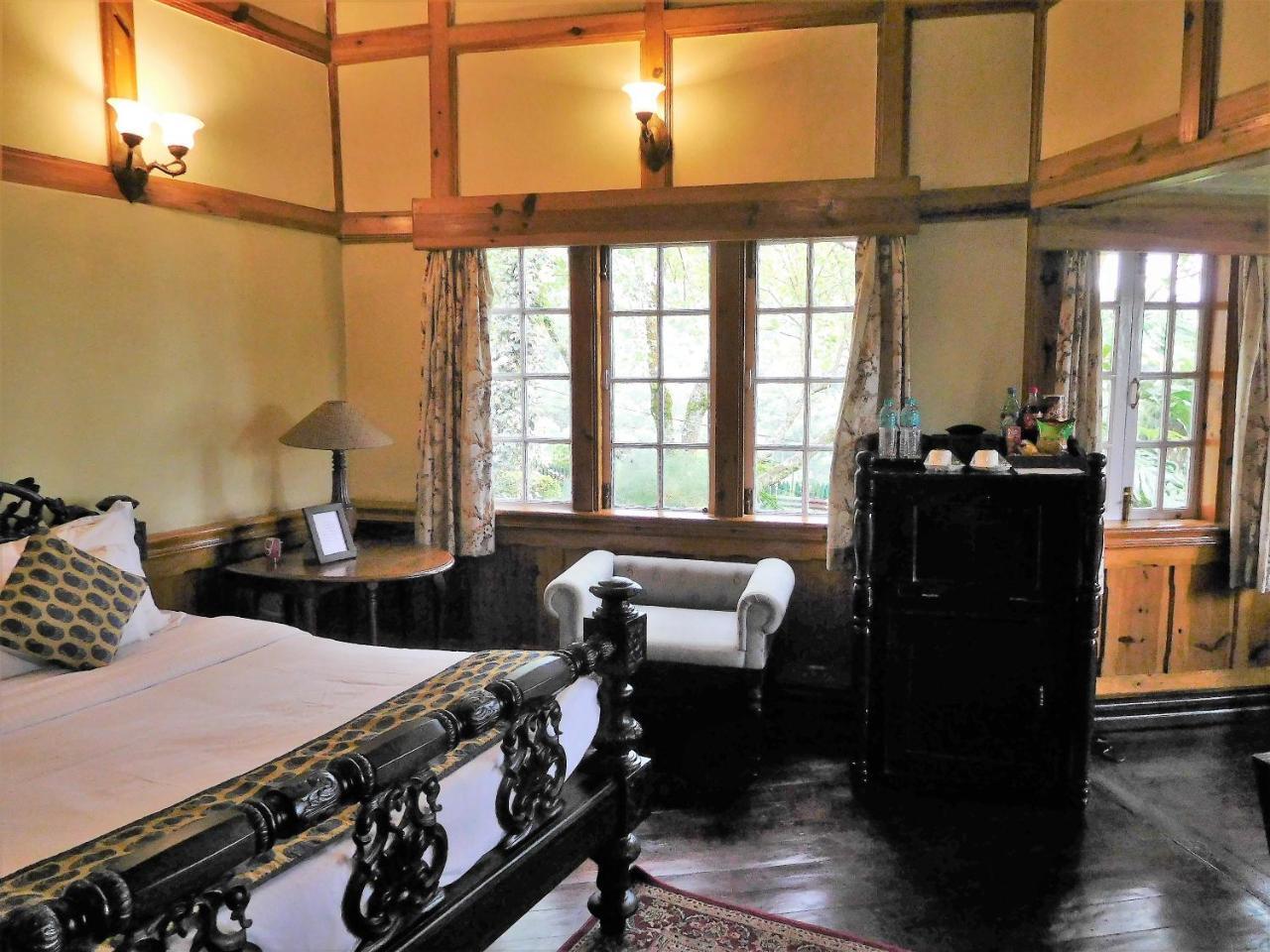 The Heritage Club - Tripura Castle Hotel And Spa Shillong Exteriör bild