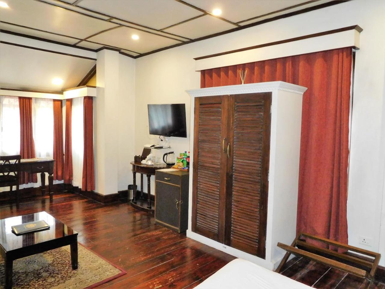 The Heritage Club - Tripura Castle Hotel And Spa Shillong Exteriör bild