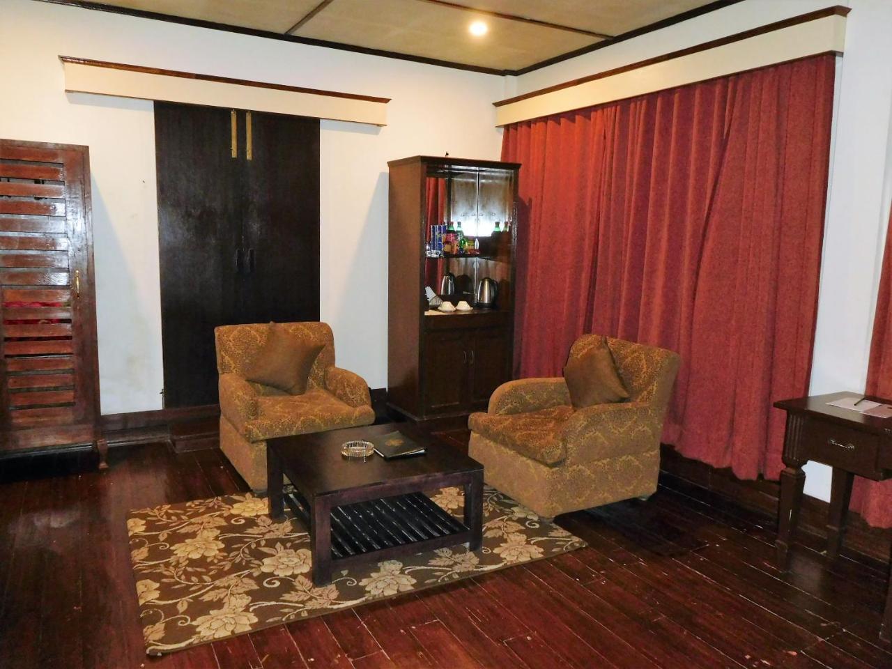 The Heritage Club - Tripura Castle Hotel And Spa Shillong Exteriör bild
