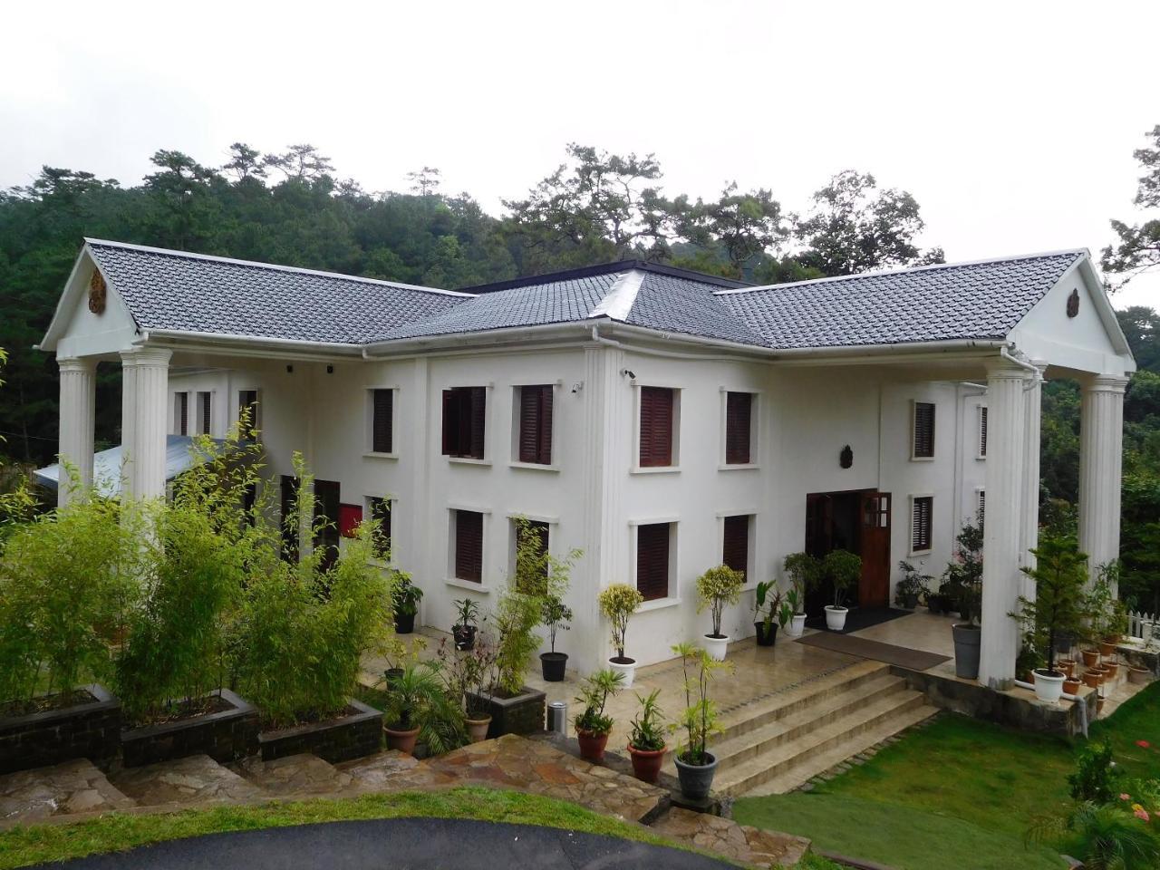 The Heritage Club - Tripura Castle Hotel And Spa Shillong Exteriör bild